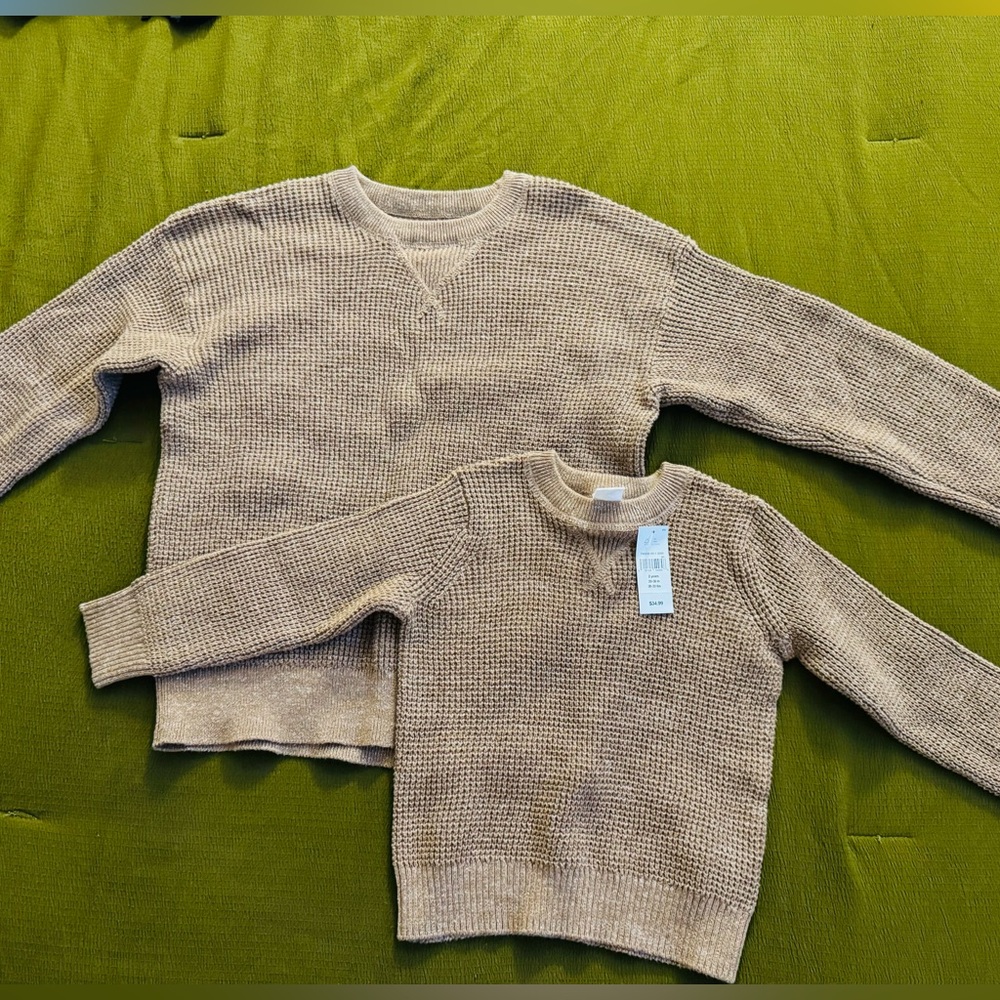 GAP Matching Sweaters Boys